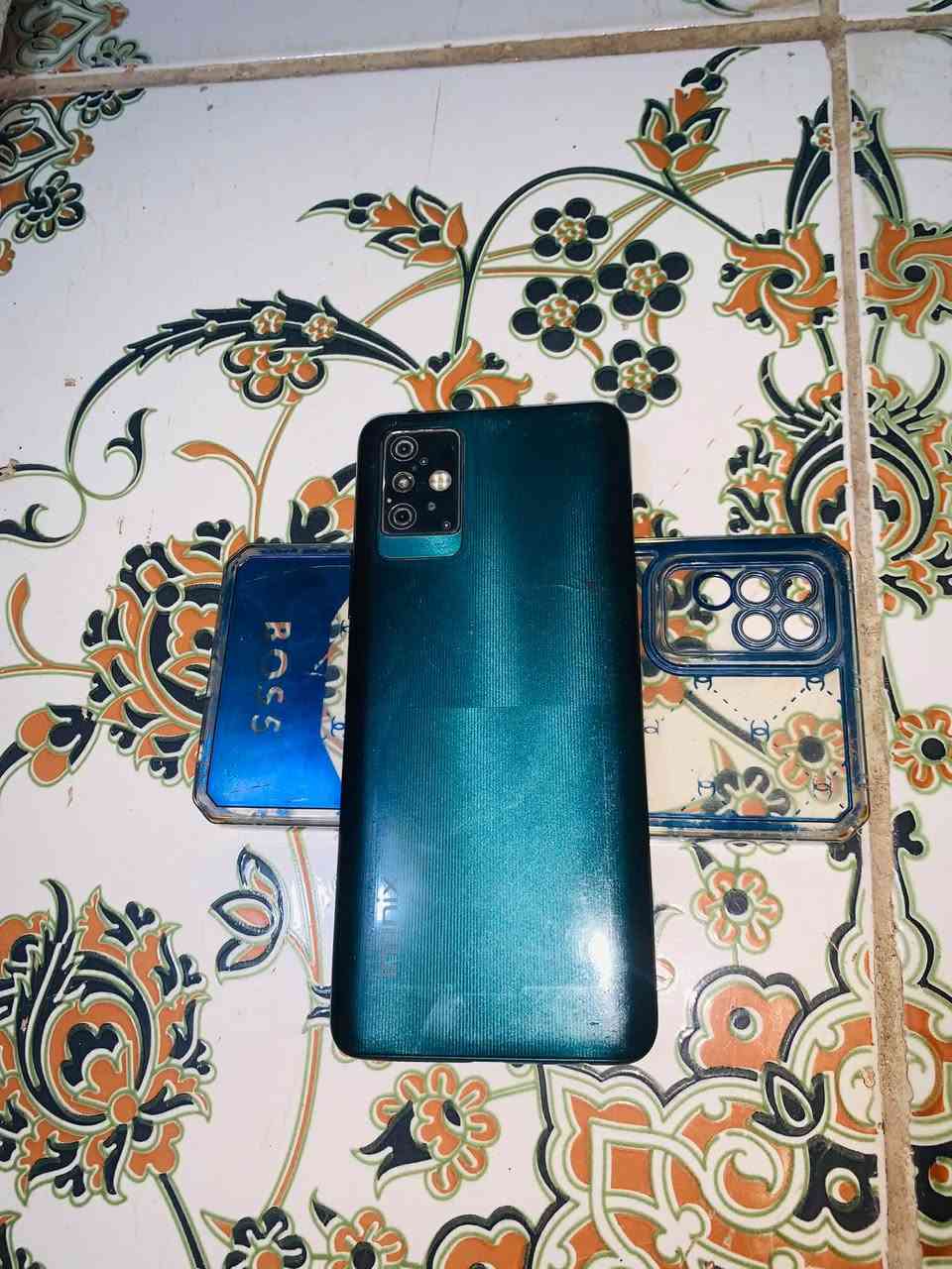 سلام عليكم جهاز للبيع lnfinix note10 جهاز بلادي ذاكره 128 الداخليه6 بي هاي الطكه البشاشه وما تاثر وكامراته مغوشه السعر 70وبي مجال للشراي ماكني الشطره  قرب جسر ال عمار رقم ***********
