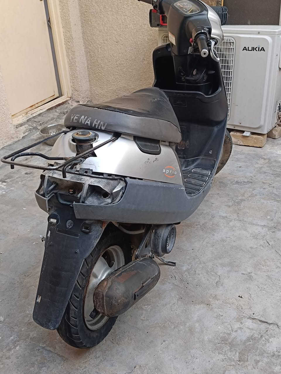 السلام عليكم
دراجه بطه 60 للبيع 

دراجه كلشي بيه شغال 

امجفته مره وحده كهربائياته شغاله ناقصه بس باتري

السعر 350 وبيه مجال 
العنوان كربلاء 

 للاستفسار   او اتصال عل هذه الرقم 

***********
