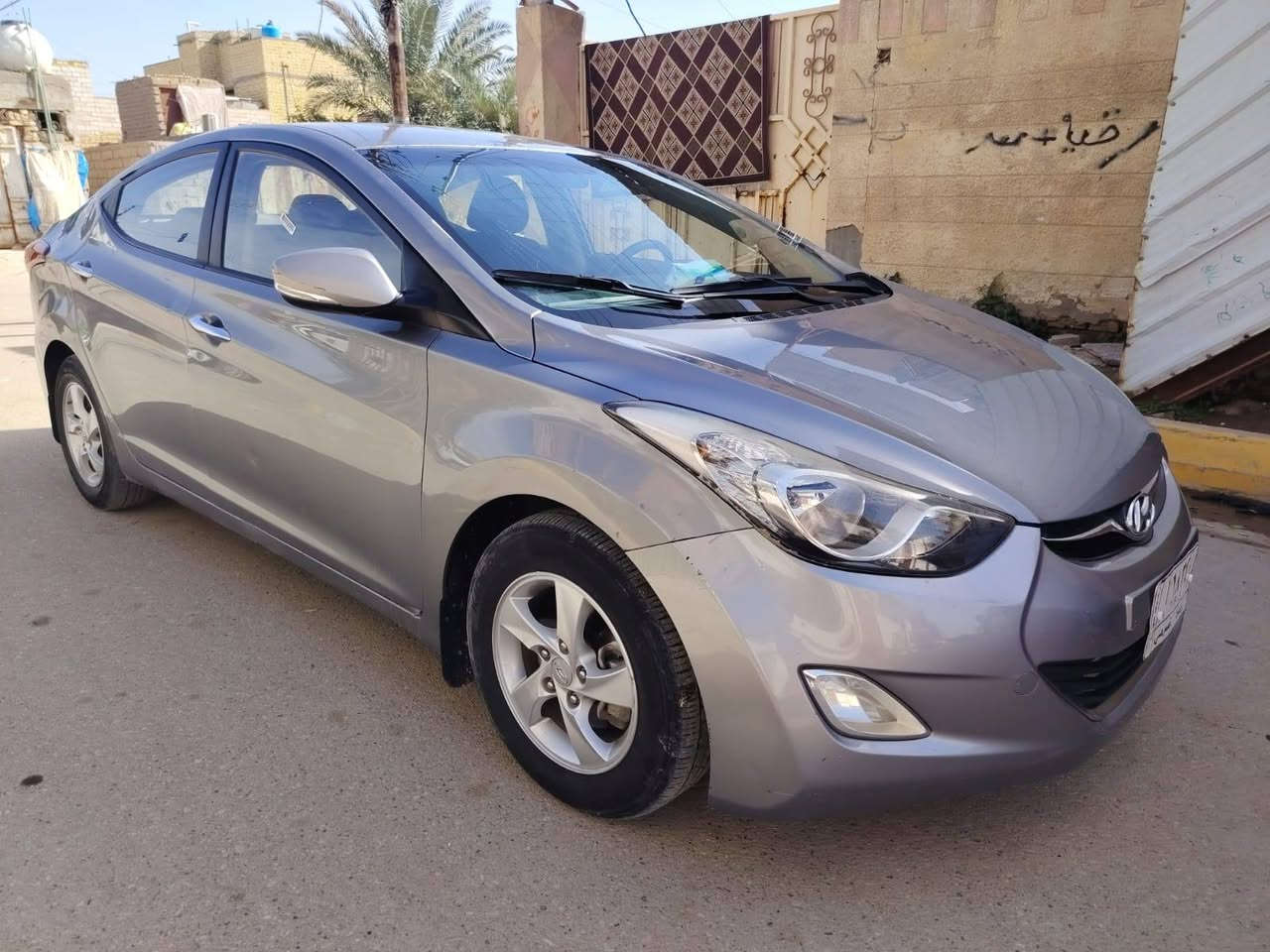 السلام عليكم
سيارة الانترة خليجي موديل ٢٠١٤ 
محرك ١٨٠٠ كارتون
تبريد ثلج 
جديده
سياره كامله
السعر ٤٠ ورقه 
ادوات أدوات أدوات
رقم هاتف ‏‪***********‬‏
