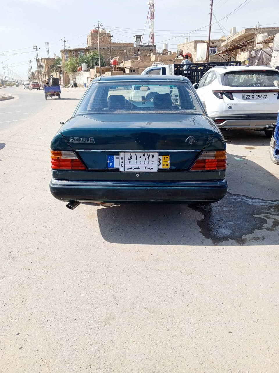 مرسيدس دب موديل 85 سنويه لل 27 مكينه فيفتي اثنين ونص نظيفه قبل خمسه اشهر نشدت سعر 36 أو مراوس حسب القناعه الرقم *********** سوق الشيوخ

