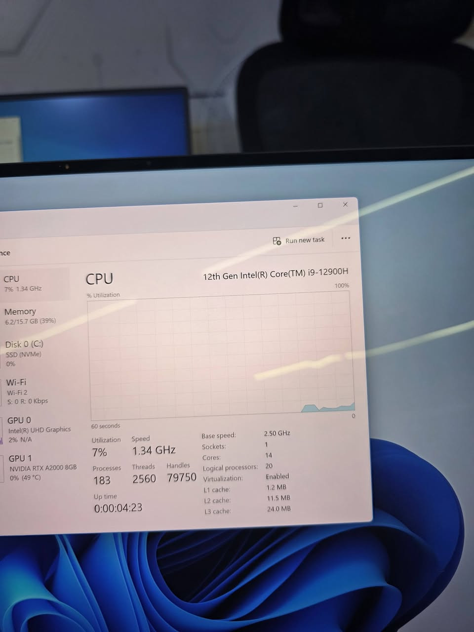 ديل بريسيشن • كور i9-1290PH • كوادرو A2000 ٨GB