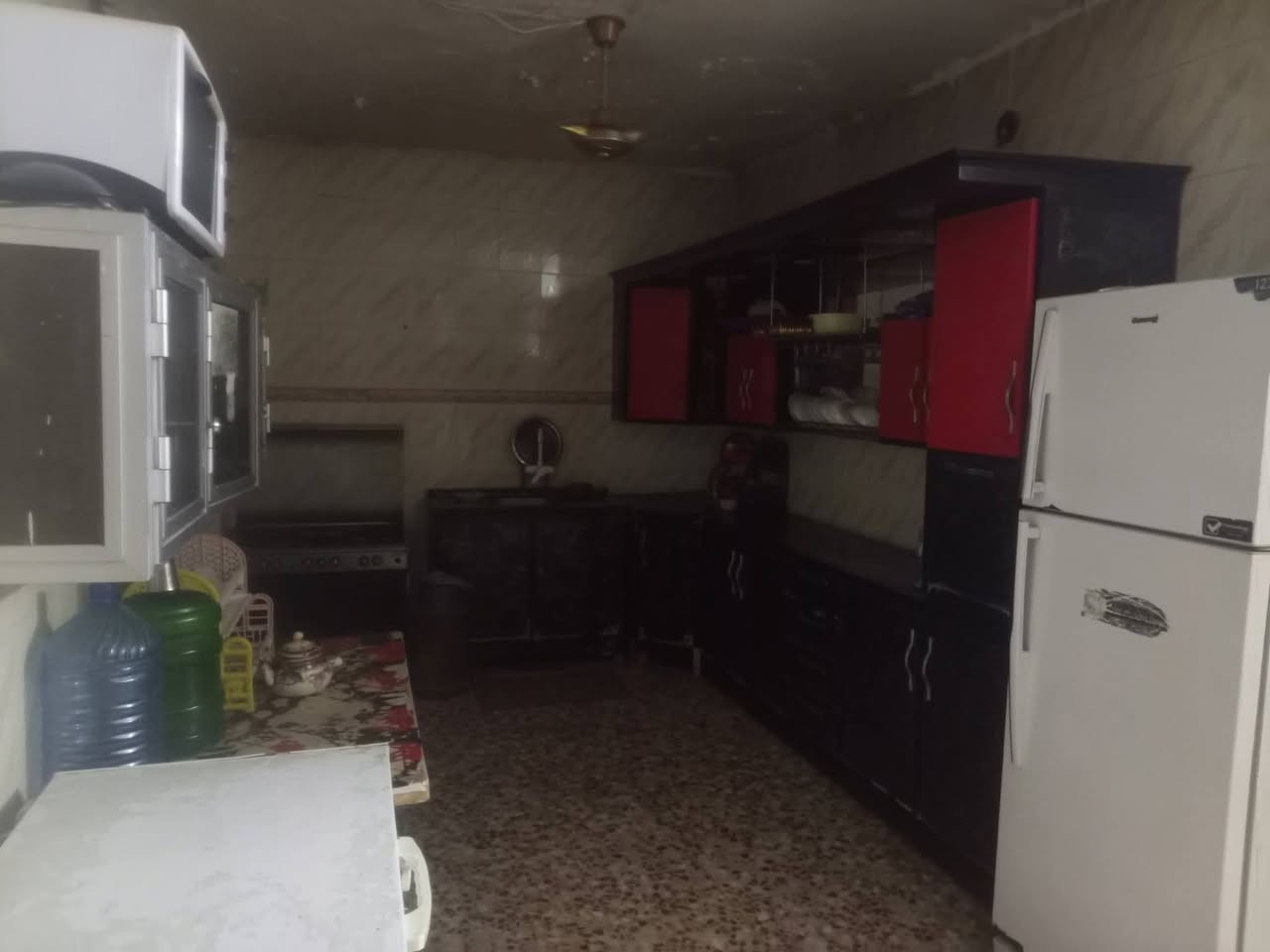 بيت للبيع خدمات مسقط خلف حسينيه الزهراء 200قاط ونص***********
