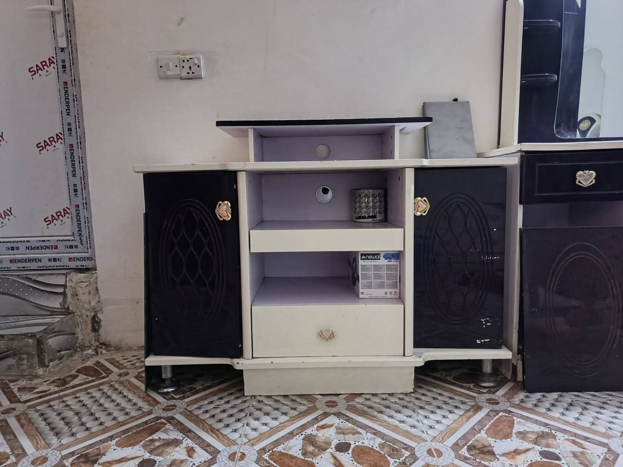 للبيع غرفه تركيه نظيفه بدون ضرر سرير مخزن ٥٥٠ مجال 
فلوجه استفسار خاص
