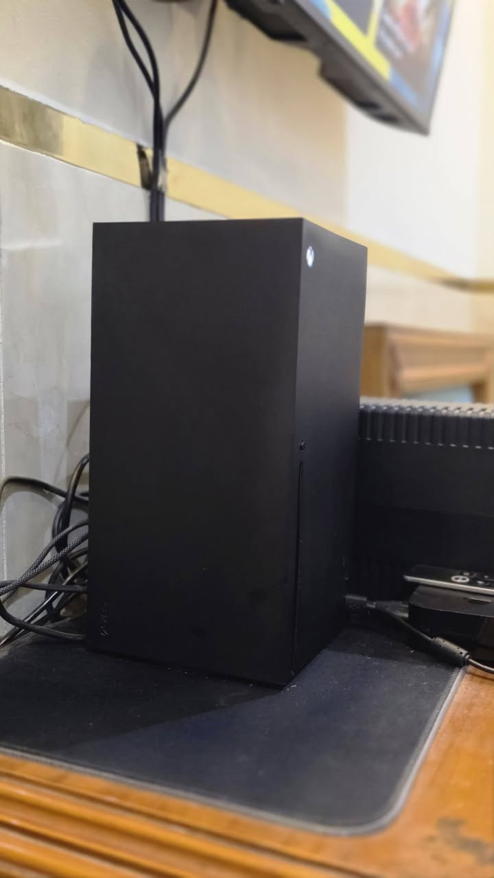 السلام عليكم
شباب حساب xbox مفول للبيع مشحون خير من الله
الالعاب الي مشتريهن بي
باتل فيلد 6
ذاكرو 3
كراش فيفا
 وكومه بعد العاب
الالعاب الي مركز عليهن بالعب
بيس27 هواي صارف عليه تشكيله كلش قويه صور مكدرت انشرهن كلهن فيس ميقبل بس 80 صوره
كلف ديوتي ايضا صارف عليه هواي هاي هم مو كل صور السكنات هواي سكنات بي الحساب الي يلعب ورزون يفيده الحساب كشخه
ويا كيم باص هديه شهر ونص تقريبا
وعندي xbox سيريس اكس للبيع مستعمل شخصي
ويا ups 1500 وكيبورد وماوس
جوستك كيم سير نسخه خالد مغناطيسي غني عن تعريف
جوستك الجهاز عطل استبدلته
الكارتون مال جهاز اني مو من نوع احتفظ بكراتين اول ماشتري جهاز اشمر الكارتون
للاستفسار عن سعر الحساب او الجهاز خاص
او اتصال ع رقم الهاتف ***********

