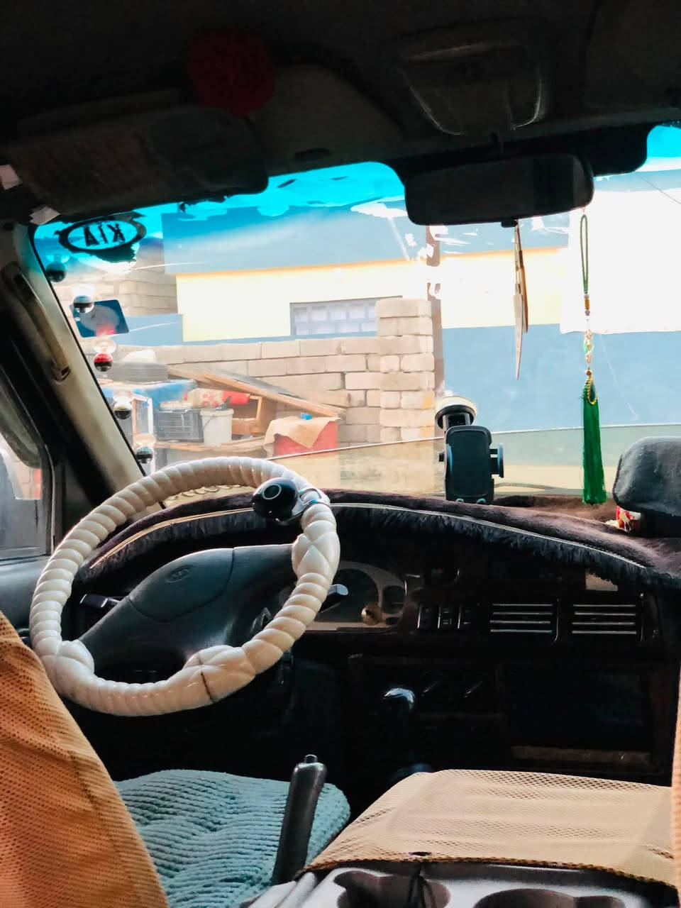 كيا بريجو موديل ٩٦سياره جاهزه جديده مال شارع الاكسن بي ونه والدخل ستاركس سنويه ال ٢٨حصه كاز الستفسار ***********مانتواجد واتساب التصل عل خط السعر ٦٢وبيه مجال

