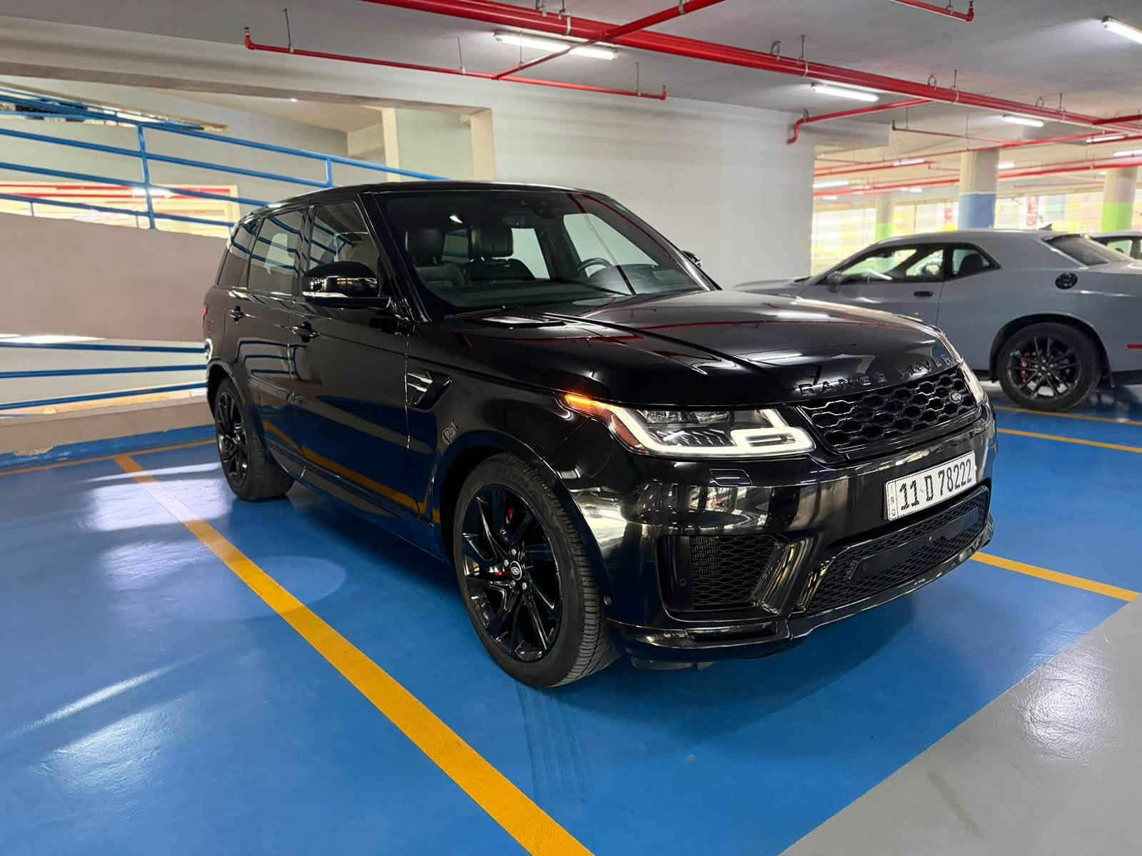 رانج روفر سبورت 2019
فول 1/1 Hse سوبر جارجر 6 
بانوراما-دوسات كهرباء-جكات 
شاشات وعدادات الكترونيه وداتا شو
كفالة بدون حادث بدون تبديل 
بيهه شخط بالجاملغ الخلفي مصبوغ
بدون ايرباك السيارة كلش حلوة وكاعدة
ماشية 79 الف ميل 
رايدهه ب29,300$ ماكو هيج رانج بهيج نظافة وحادث وهيج سعر 
السيارة باسمي هزة سنوية كلهة مجددهن قبل فترة ومبدل رقمهه دولي 
***********
