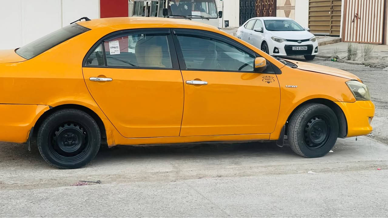 سلام عليكم 
جيلي موبل رقم كركوك 
دفتر بنزين
سنوي جديد
كير محرك بلادي 
كير عادي 
تبريد شغل 
عنوان كركوك قادسيه
*********** كركوك, العراق
