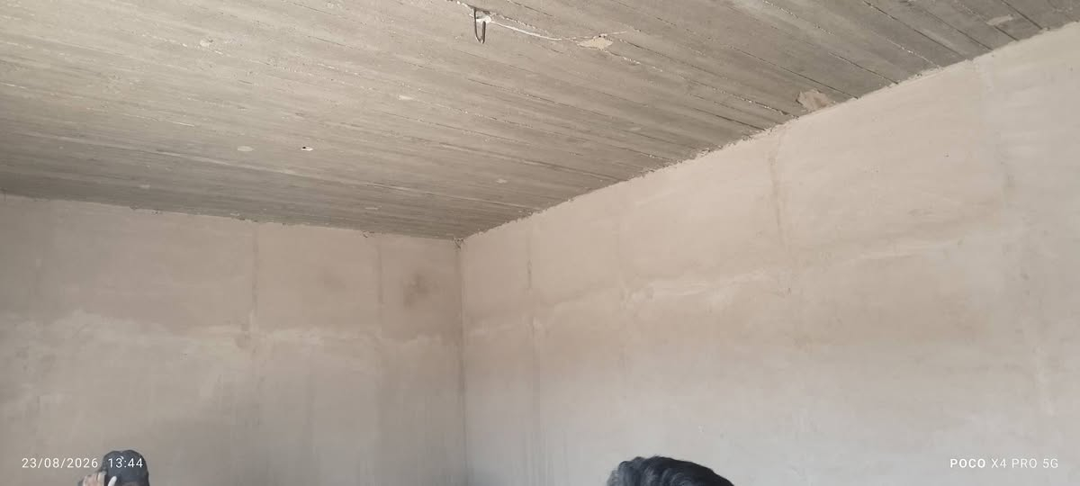شغلي صطار ولبخ وصب متفرق حالين ***********
@إشارة

نص مكتوب في الصور:
- 23/08/2026 13:44
- POCO X4 PRO 5G
- 22/08/2026 15:14 POCO X4 PRO 5G
- 22/08/2026 15:13 POCO X4 PRO 5G
- 23/08/2026 15:23 POCO X4 PRO 5G