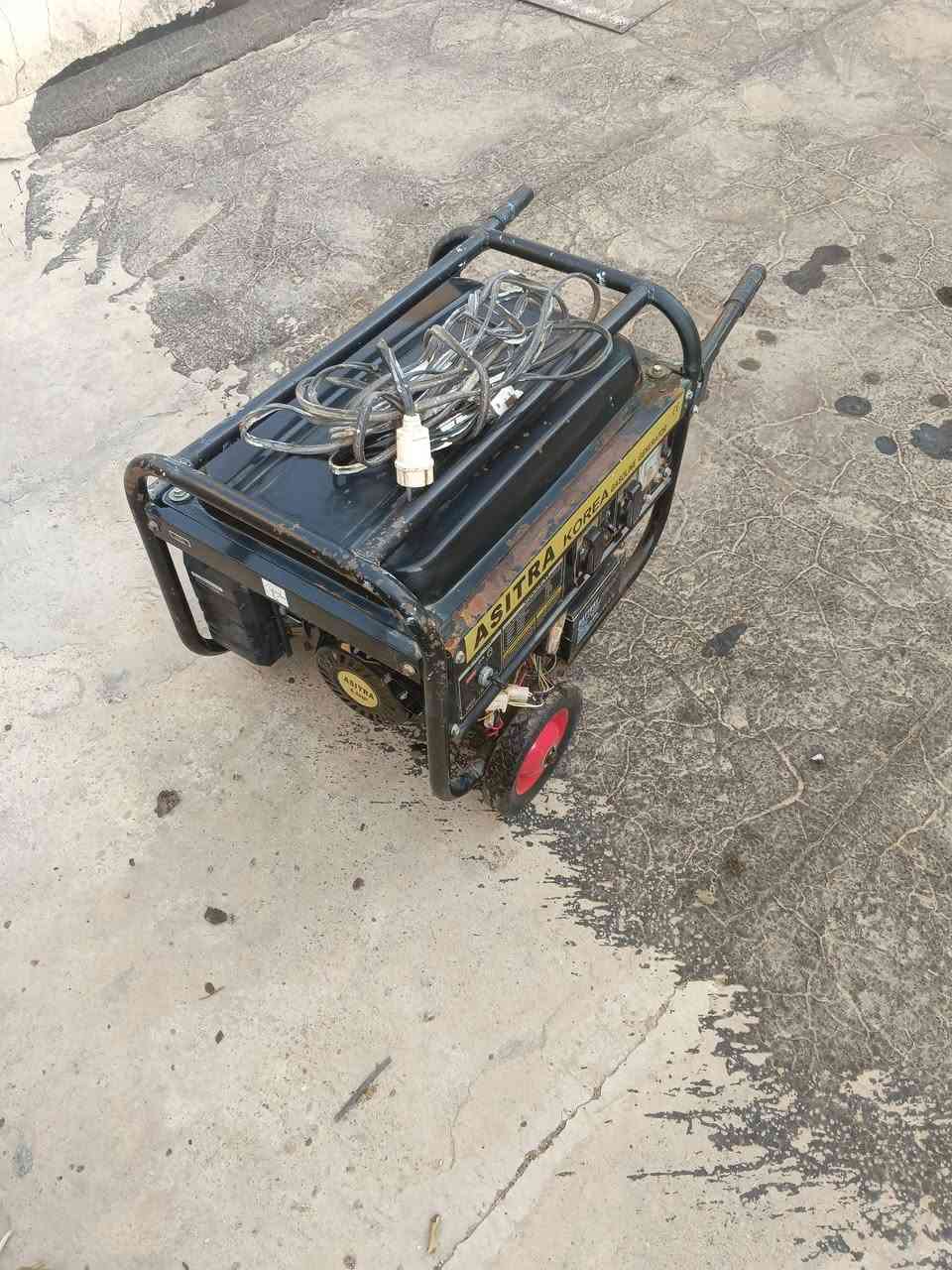 ١٢ امبير
