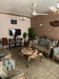 بيت للبيع مساحته ٢٠٠م بناء قديم يعني بسنة ١٩٩٠ موقعه جيد جدا منطقة الم...