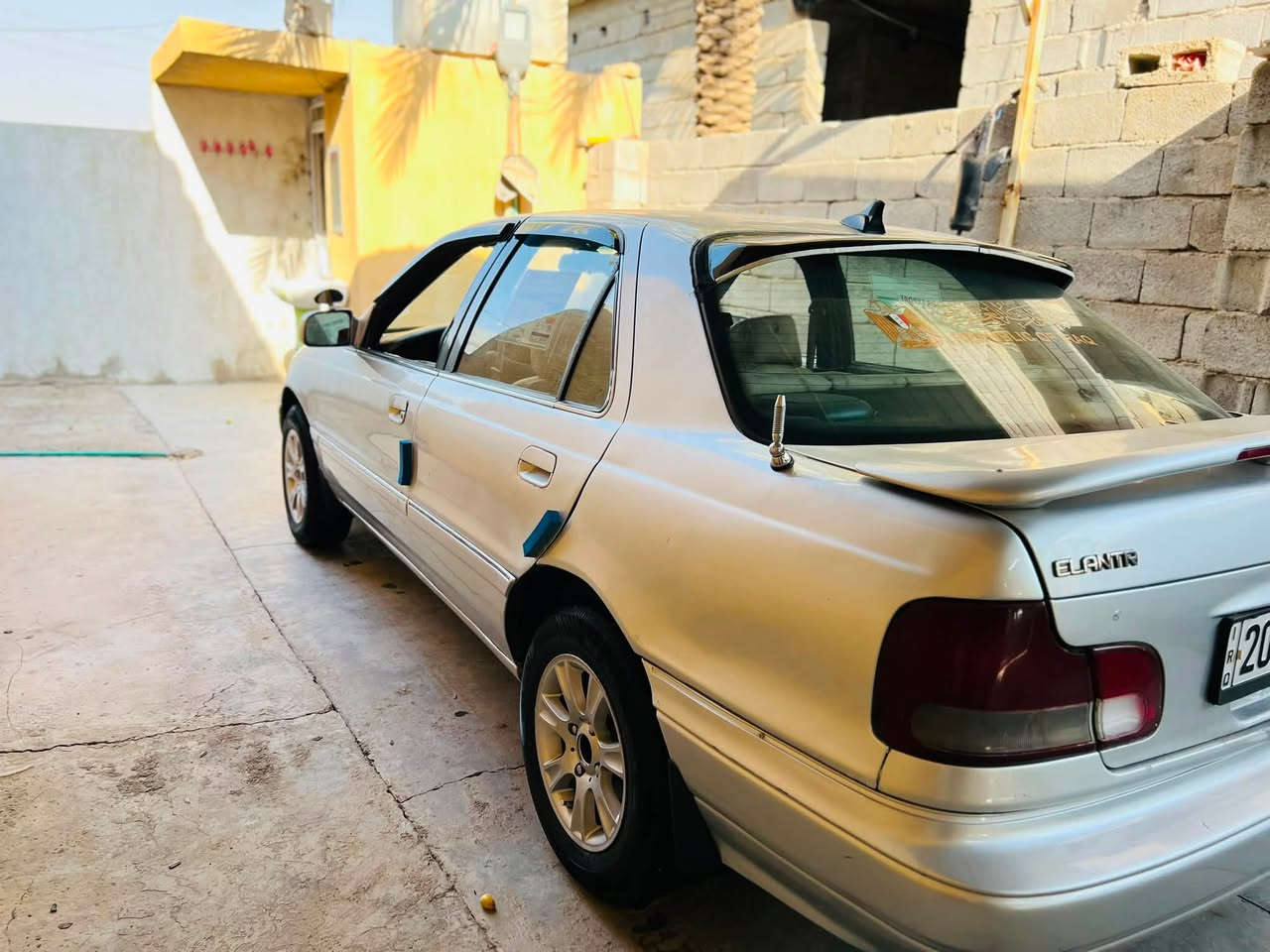 السلام عليكم للبيع هونداي النترا دمعه
موديل:94
رقم ديالى انكليزي  الجديد : تحويل مباشر 
كير ((عادي ) )
مكفوله من الضربه والكص ولخياس 
(كهربائيات كله شغال )
(بجم لايتات شغال )
(سنتر لوك تصعيد جام )
(كير ومكينه خير من الله )
(تخم تاير جديد )
(صدر خلفي امامي كله جيد )
(غرفتها جديده )
(كيجات كله شغال )
(حداديه جديده امامي خلفي )

(سياره جاهزه مابيه اي نقص )
مكان السياره / ديالى 
الاستفسار اكثر اتصل وتدلل 

***********

