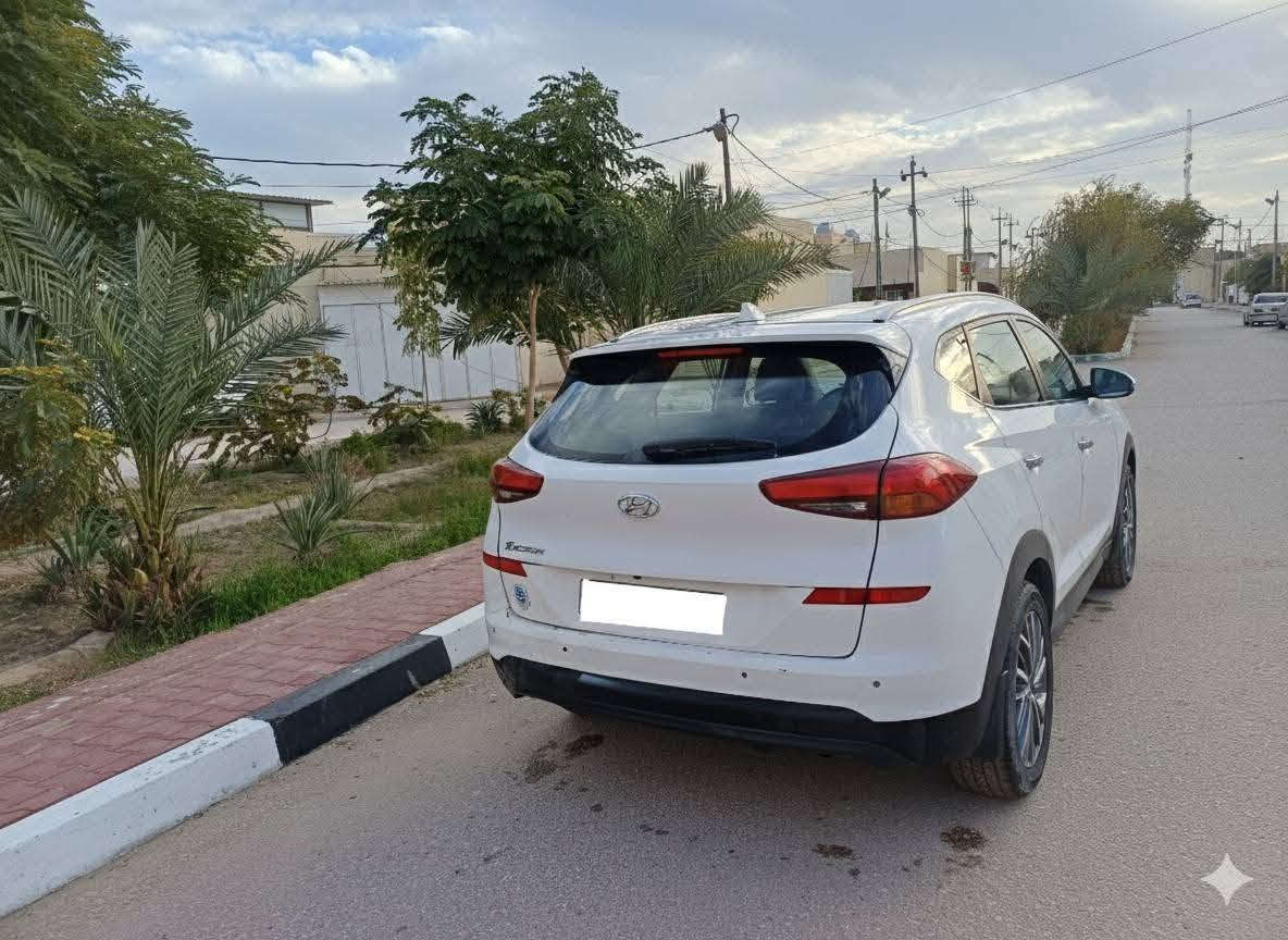 توسان ٢٠١٩ للبيع / السعر ٢٧ مليون وبس..
ثلاث أنظمة قيادة..
رقم نجف الجديد..سنوية مجدده .
سايد بريك رجل..
كشن السايق كهربائي..
تبريد قطعتين..
هوائي نيفيكيشن..
شحن وايرالس..
حساسات امامي وخلفي..
اشارة بالمرايا الجانبية..
بصمة عدد ٢ ..
تبديل الدهن على العداد..
بيها ضربة بسيطة بالدعامية الخلفية..
التواصل مع المالك
***********
