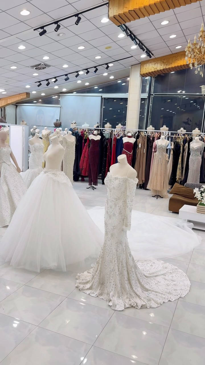فستان • ايجار • تفصيل حسب الطلب