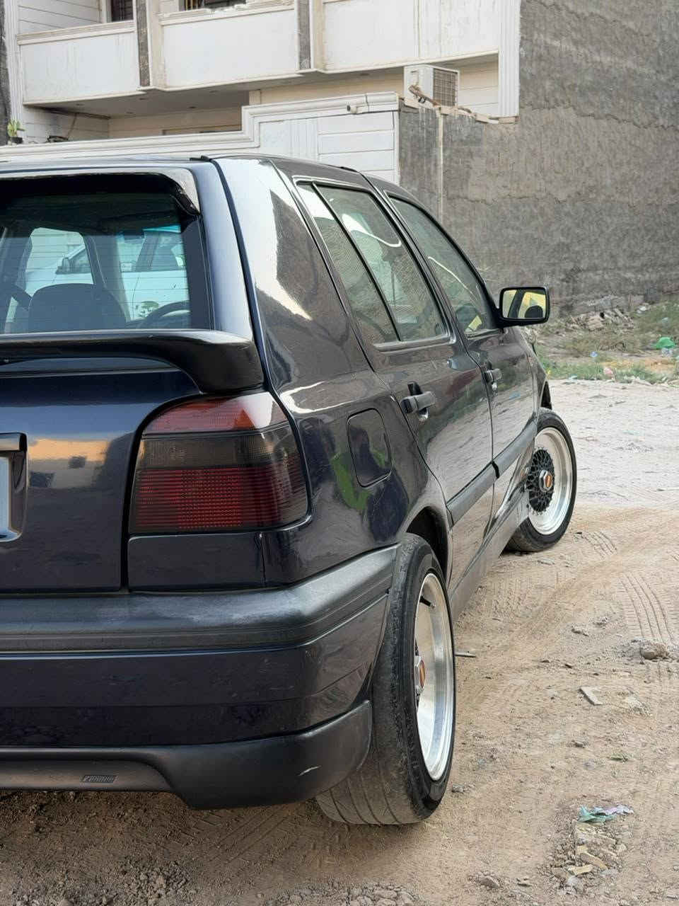 السعر 41 وبيها مجال 
السلام عليكم ورحمة الله
كولف موديل 1992 مكينة 1800 كير عادي
ويل Bbs تو سايز
هزة جديدة رقم جديد
كير كفالة
مكينة كفالة
تبريد شغال
مكاني بغداد التاجيات قرب المرور
تحويل بنفس اليوم
***********
