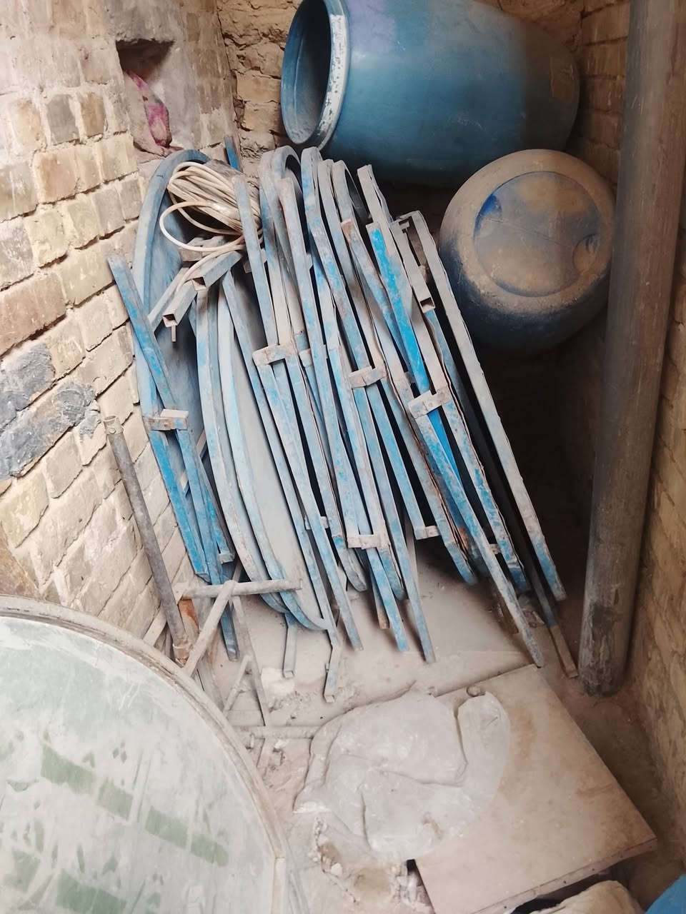ميوزه • ميز لواحد