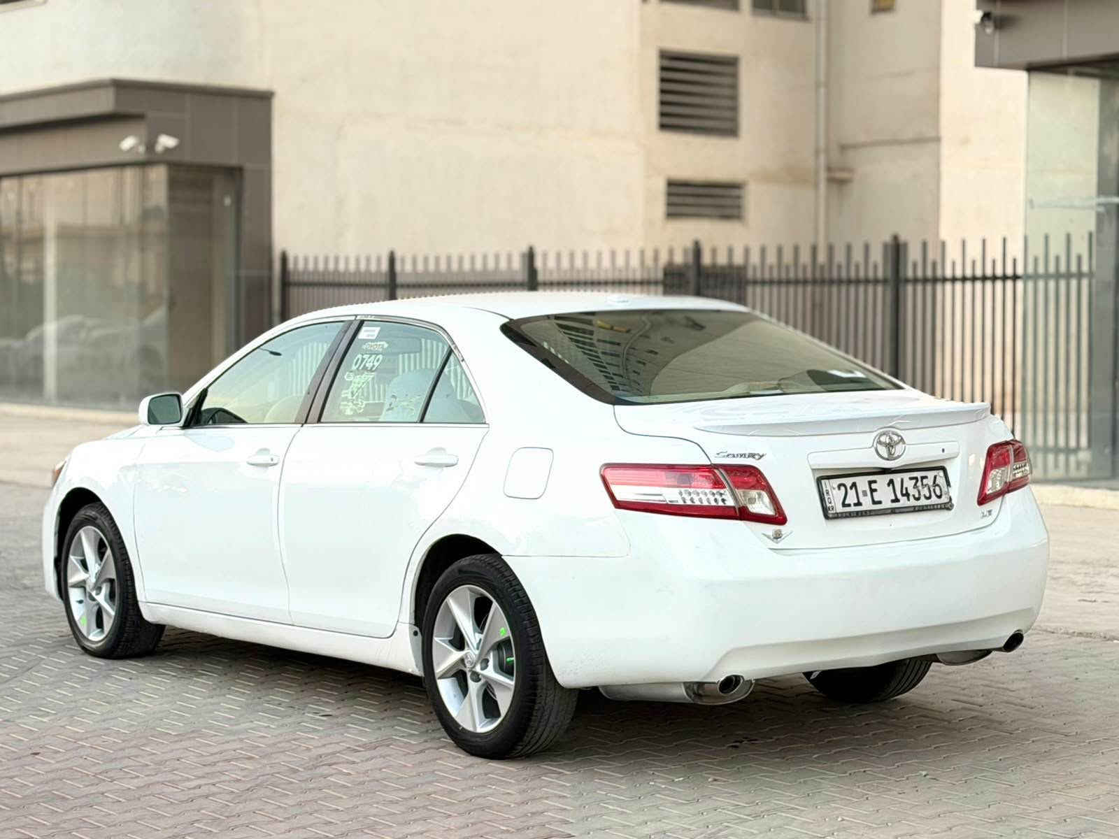 سلام علايكم 
كامري موديل 2010 مصفات le

كشن كهربا حساس خلفي داخل اصفر  تحكم استيرن  تحديد سورع 

سنويه جديد. رقم دولي  شرط تحويل وكاله 

محرك 6سلندر كير محرك بشرط لا صرف لا صوت لا بخار 
 

سياره بي 3 قطعه صبخ  بي شوي دواخل 

سعره 79  بي مجال قليل 
*********** كركوك, العراق
