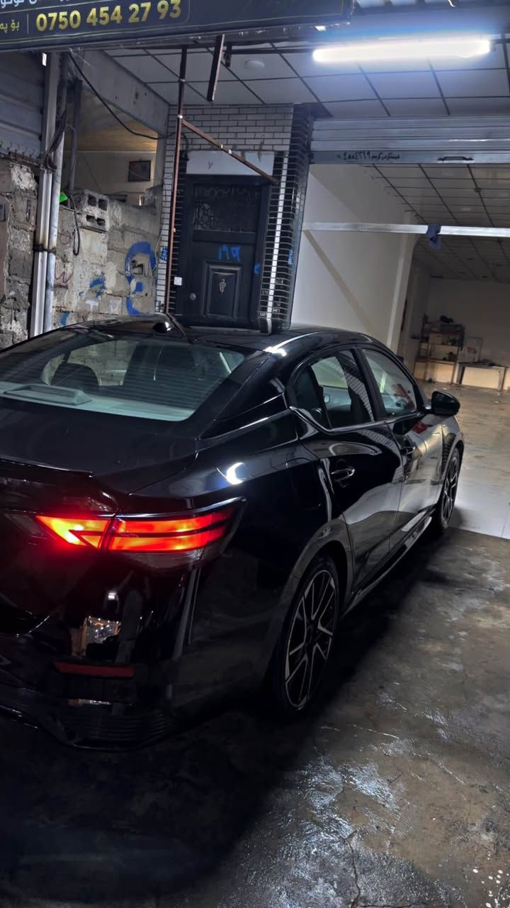 نیسان سێنترا  SR   2025   نیو پارجەی بۆیاخە بێ ژۆری بێ ئێرباگ  27 هەزار رۆیشتووە   نرخی 150  مجال
***********

نيسان سنترا SR موديل 2025 للبيع

🔴   نص قطعة صبغ 
🚫 بدون إيرباغ بدون دواخل  
📍 ماشية 27 ألف كيلومتر
سعر  ١٥٠  مجال 
*********** أربيل, العراق

نص مكتوب في الصور:
- بو په | ***********