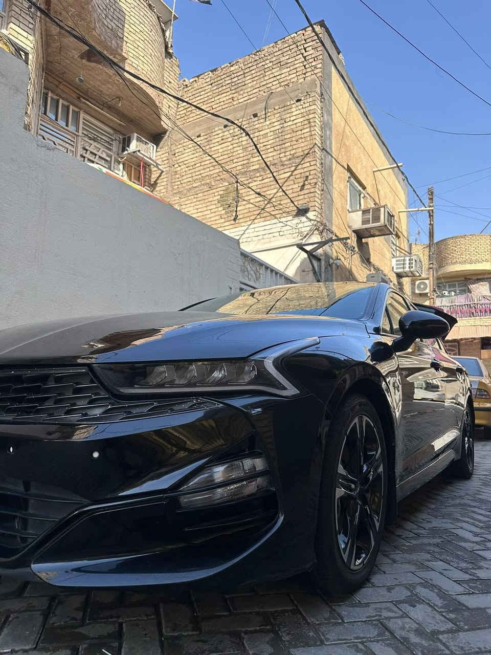 1-K5 موديل 202
2-فول مواصفات + محرك تيربو 1600+ كير 8 نمر
3- بصمه + بني رامه
4- رادار امامي + خلفي + مثبت سرعه
5- تشغيل عن بعد 
6-رقم كربلاء (معوقين)
7-سعر 130 ورقه وبيه مجال 
8- رقم الهاتف ***********
9- مكلف بل نشر
