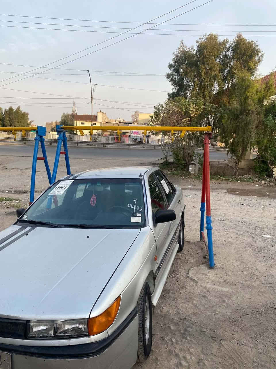 سلام عليكم 
مستبوشي لانسر ١٩٩٢
كير توماتيك مكينه شرط لاصرف لانفخ 
كير شرط
سياره جاهزه وايرمنيه شرط 
طخم جديد 
كشنات جدد 
صبغ حزام وكاله عامه ب اسمي. صاحبها موجود 
شرط التحويل 
السعر  وبيها مجال 
 28
للاستفسار. رقم تلفون بي واتساب***********
