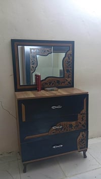 غرفة نوم • كاملة • نقوصات بسيطة