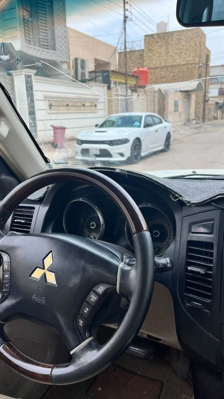 باجيرو • ٢٠٠٩ • مكينة ٣٠٠٠