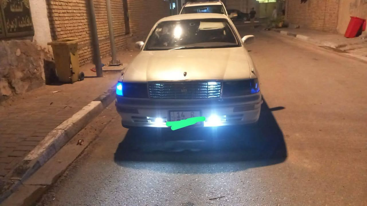 للبيع فقط    السعر 50 وبيه مجال
بطه موديل 1995 لؤلوي
راعيه يمي  
السنوية الى 2030
داخله هزه
مكفولة مكينه وگير ومن الكصه ونقل جثه 
والعيب الشرعي
مكينه وكير  وكهربائيات
البصره, ***********
