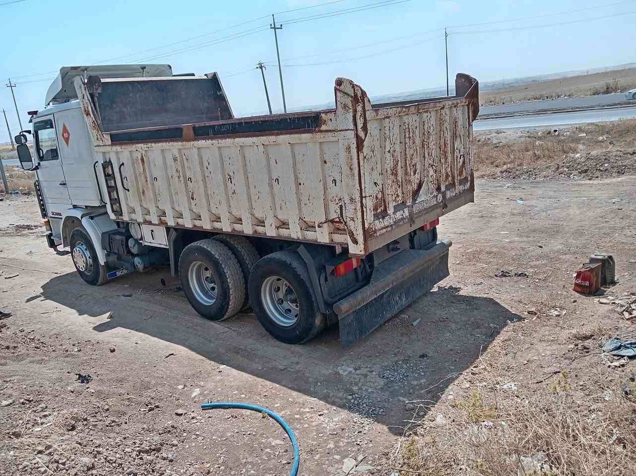 سكانيا قلاب للبيع 12ونص مكينه كير شرط سنكل بومه جوب للاستفسار على الرقم ***********
***********
