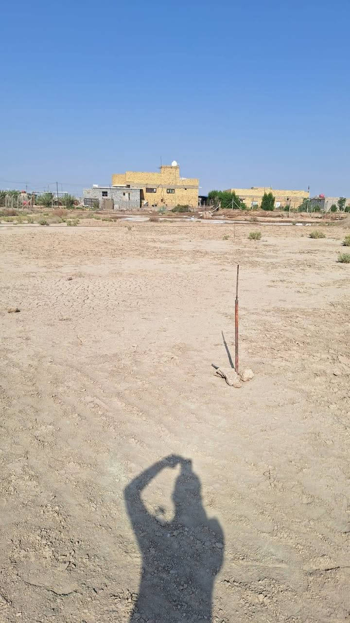 السلام عليكم
قطعه للبيع ٦٠٠متر زراعي خلف الحسينيات مال المشايه بعيد عن المحرمات تقريبن ٦٠٠ كافت الخدمات متوفره الشخاره الإسعاف الفوري قريت أهل الخير يسموها كافت الخدمات متوفره *********** السعر اتصل
