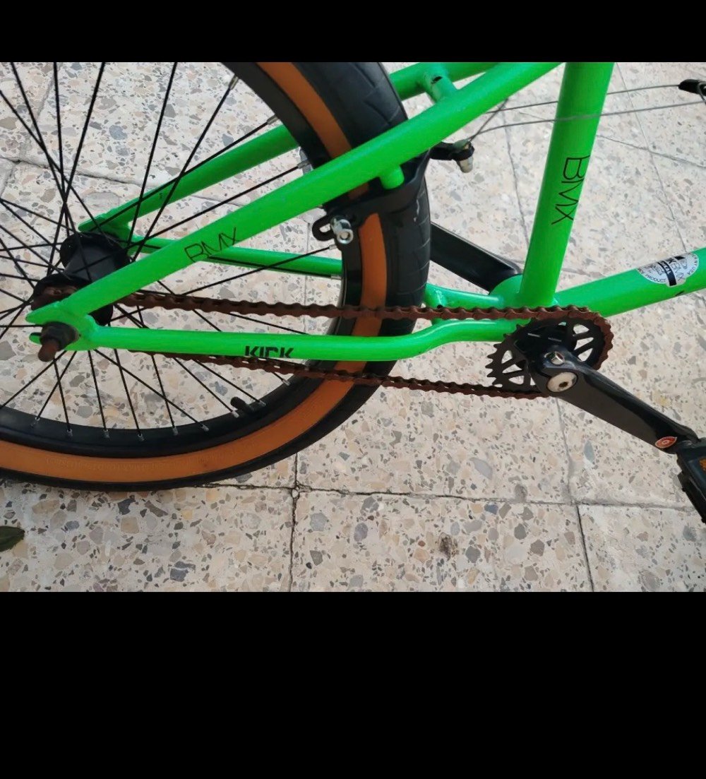 دراجة BMX • هيكل متين • إطارات عريضة