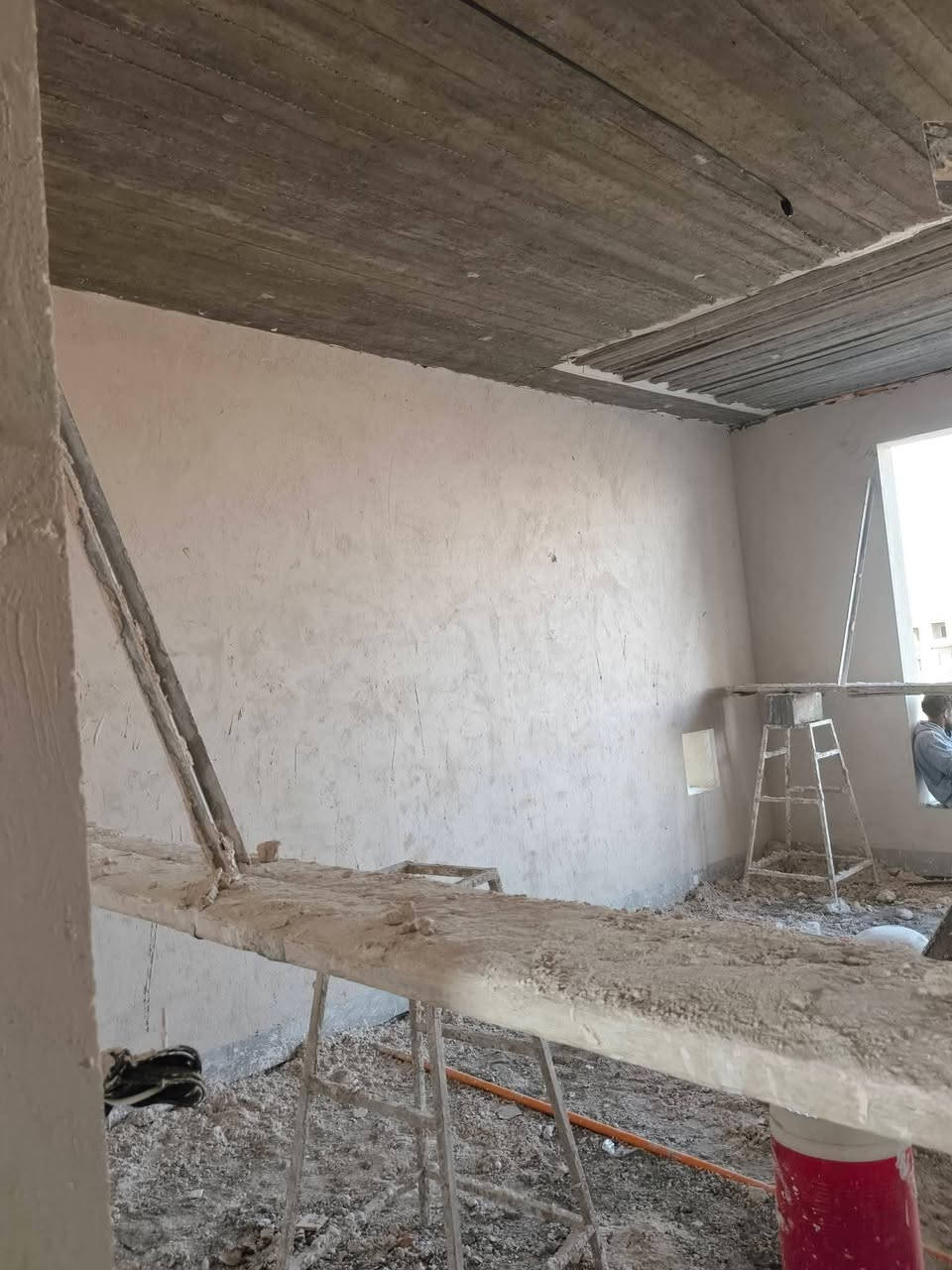 االسلام عليكم كادر جص من الموصل متكون من 5 اسطوات و5 عمال متواحدين حاليآ بل علم وشغل مصاطر وخيط الخاص مفتوح ***********/واتس اب *********** خابر وتدلل
