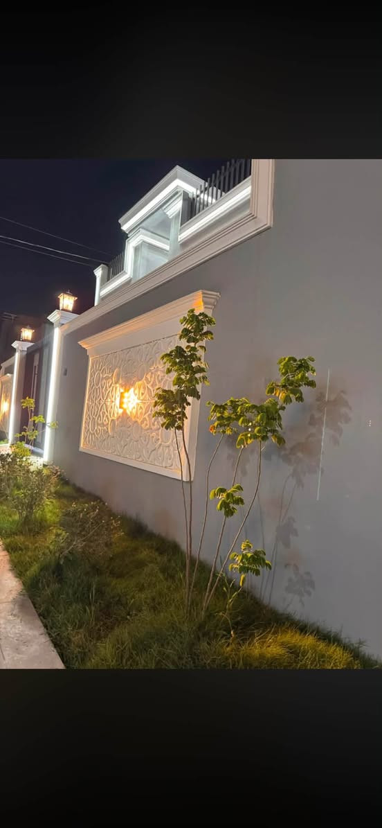 اغ
دار للبيع 140 متر 
فول مواصفات 
كركوك شوراو خلف معمل الكليجة
غرفتين نوم وبيتونة
شارع عرضه 15 متر  فول خدمات 
سعر 66 وبي مجال 
للاستفسار *********** او *********** او زيارة المكتب ارو
