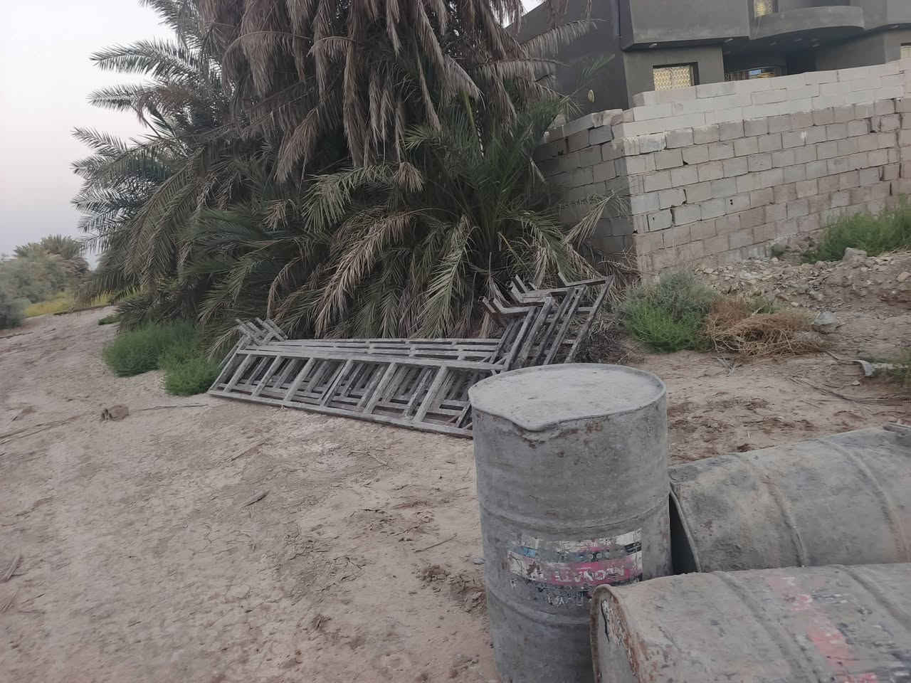 اسكله لبيع غير متواجد ع الفيس اتصل ***********
