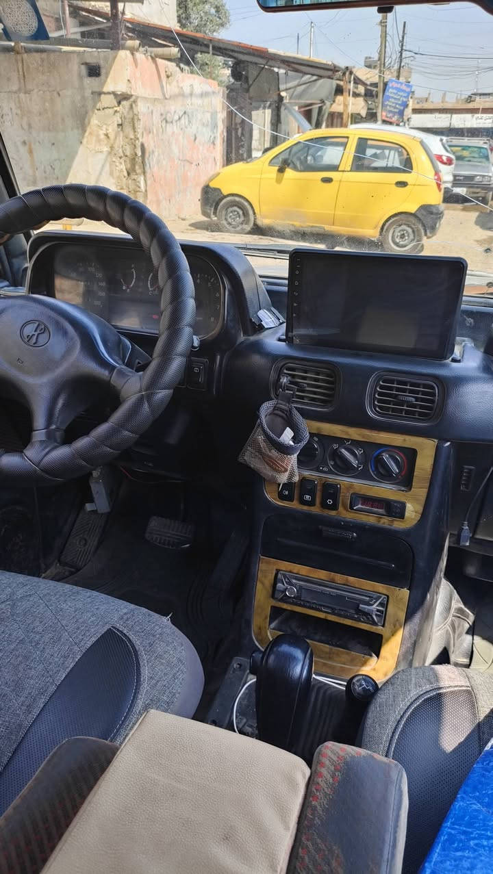 هونداي كالوبر للبيع موديل 2003 فول اتوماتيك دفع رباعي تبريد 3 قطع أوفر سيارة حلوه سعر 75ورقه ***********
