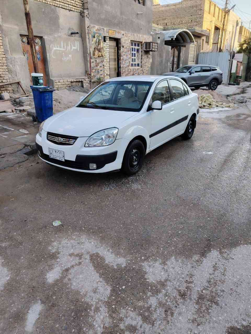 بسم الله كيه ريو موديل 9خليجي بيه بس جاملغ والباقي مكفول مكينة كير تبريد جاهزة ذي قار السعر 80وبيه مجال ناصريه مركز ***********

