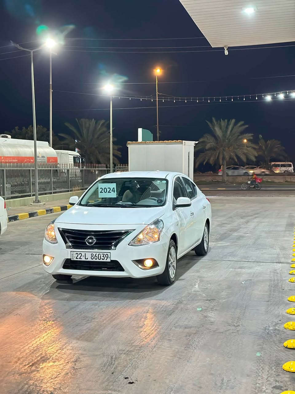 السلام عليكم للبيع صني هندي ام البليته فول مواصفات ويل كب تبريد خلفي ٤ جام كهرباء شاشه وكامره تحكم ستيرن سياره كلش جديده ماشيه ٦٠ الف وقابله للزياده 
تريد وكاله تريد مداور موجود 
بيها ٣ قطع صبغ بدون داخل شرط 
مكاني نجف كوفه شارع المطار 
 يم جوهره العرب 
سعرها ١٠٠وبيها مجال حك الجيه  ***********
