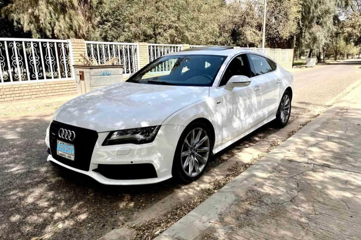 اودي A7 S line 2018
رقم بغداد بأسمي 
السيارة خليجية فول مواصفات
محرك ٦ سلندر بدون سوبر المرغوب
حجم المحرك 2.8 
سرعه السياره 300 كم 
عدد نمر الكير 7 
4 بصمات 
كاميرا خلفيه 
حساسات امامي +خلفي محيطيه 
زراكات امامية
رادار امامي 
تبريد مركزي ٤ قطع بالامام و ٤ بالخلف
هاند بريك بصمه 
مري شفط
الابواب كلها شفط نظام soft close
جناح خلفي كهربائي اوتو + تحكم يدوي 
الجنطة كهرباء
نظام Quattro حصراً لسيارات الاودي
اطفاء المحرك بالازدحام automatically switched off
فتحة
شاشة قلاب مع امكانية عرض فيديو
سستم صوت عملاق 
نظام iso لحماية مقاعد الاطفال
نظام ملاحة
شفتات ستيرن
لايت زنون بلاد  
لايت متحرك مع الستيرن
اضاءة لد خلفي امامي نضام الترحيب 
انارة داخلية لون ابيض 
ميموري كشنات + كشنات كهرباء الامامية
وبعد مواصفات بيها 
السيارة  1 / 1 
سيارة جاهزة للاخير بدون اي نقص نهائيا 
بيها ضربة هنا بالعراق طرف البنيد والجاملغ بدون اي ايرباك وموجوده صور الضربه  جدا بسيطه وموجود سونار الها 
السعر 20,200 يعني دفترين وورقتين وبيها مجال حك العمله والجيه وشرفوني 
*********** للتواصل والاستفسار
