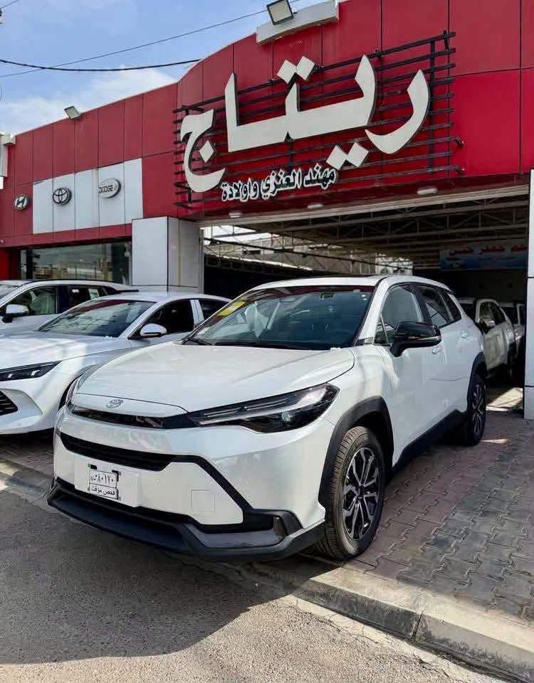 🚗 تويوتا فرونت لاندر 2025 – الشكل الجديد S 

قوة الأداء + توفير الوقود + فخامة التصميم ✨

استمتع بتجربة قيادة عصرية مع أحدث إصدار من تويوتا الهايبرد، يجمع بين التكنولوجيا المتطورة والراحة الكاملة 👌

🔹 المواصفات:

 • محرك 2000cc هايبرد اقتصادي 🔋
 • فول مواصفات
 • فتحة سقف بانوراما ☀️
 • رادار أمامي (نظام أمان متطور)
 • مقاعد جلد أصلي فخم
 • كرسي كهرباء (3 وضعيات)
 • مرايا جانبية قابلة للطي كهربائياً
 • رنكات قياس 17 إنش أسود + مرايا سوداء 🖤
 • شاشة كبيرة عالية الدقة
 • عدادات ديجيتال (كيجات إلكترونية)
 • إضاءة داخلية LED عصرية
 • حساسات أمامية وخلفية أصلية
 • مصابيح عدسات زينون + LED خلفي
 • وباقي المواصفات المعروفة من Toyota ✅

🔥 سيارة مثالية للاستخدام اليومي والسفر – أداء قوي مع صرفية ممتازة

 السعر علق برقم 1 للرد التلقائي📮

متوفر ايضا مثبت لوحات جاهز ✅

🏢 شركة ريتاج لتجارة السيارات
📍 العنوان: بغداد – معارض البياع – الشارع الرئيسي

⏰ أوقات الدوام:
يومياً من 10:00 صباحاً إلى 09:30 مساءً

📱 للاستفسار:

***********
***********
***********
‭***********‬
