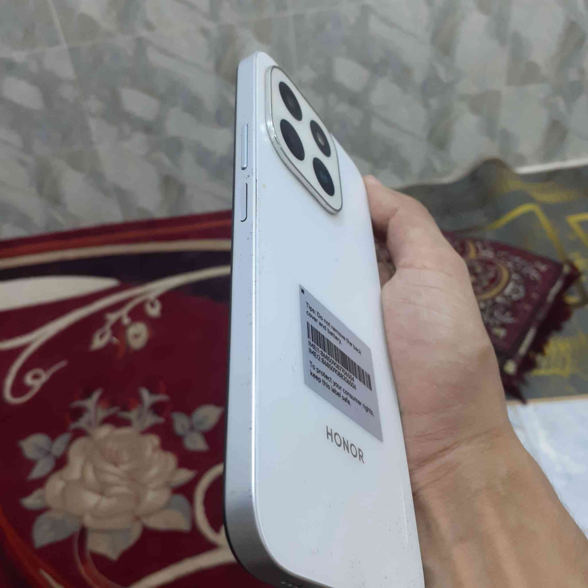 *********** السلام عليكم تلفون للبيع   هونر أكس 6السعر 145وبي مجال راسلني خاص على واتساب
