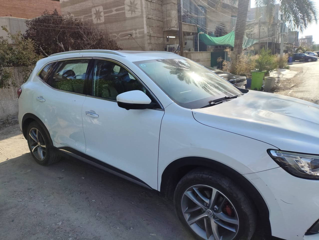 🚘 للبيع MG HS موديل 2021

للبيع سيارة MG HS موديل 2021 بحالة جيدة ونظيفة.

✅ بدون حوادث
✅ ما زالت ضمن ضمان الشركة
✅ الممشى: 92,000 كم
✅ كاملة المواصفات

🔹 توجد بعض الطخات والخدوش البسيطة في السيارة.

💰 السعر: 128 ورقة
📍 الموقع: بغداد – حي الجامعة
📞 للتواصل: ***********

🚗 السيارة تستحق المعاينة، والسعر قابل للتفاوض بالمعقول.
