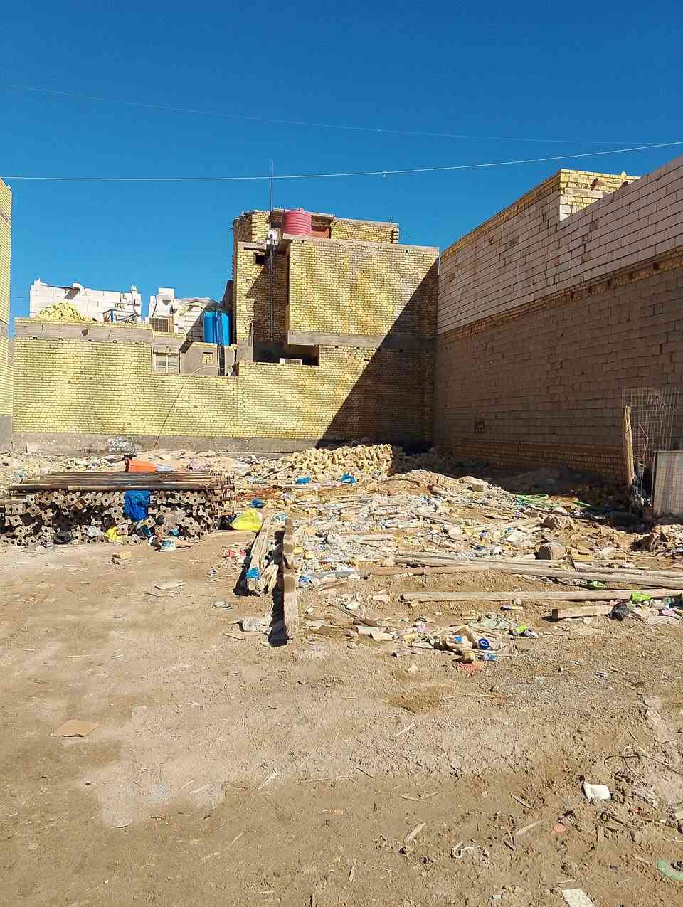سلام عليكم قطعه للبيع لمساحه ١٥٠ بل فداء نهاية شارع ابو لبنان كافة لخدمات لسعر ٧٢ للاستفسار على رقم ***********
