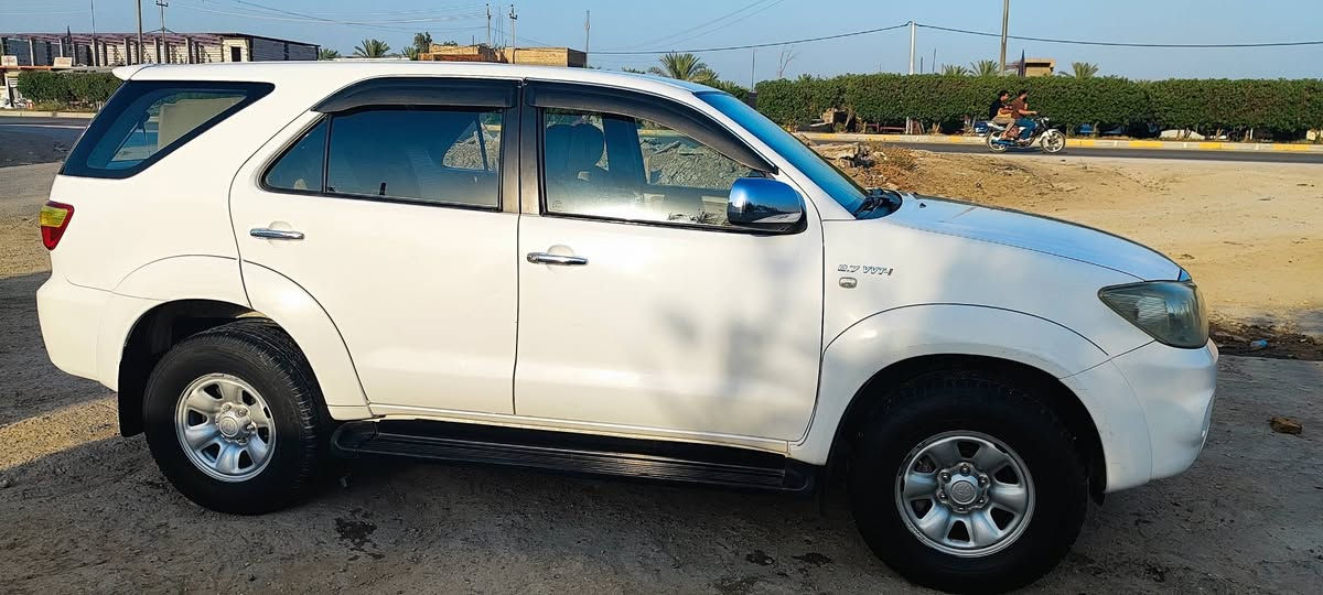 فورجنر 2009 بدون صبغ او بارد محرك 2700 تو ويل السعر 165$
***********
