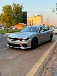 تشارجر SXT • ٢٠٢١ • فور ويل
