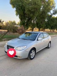النتره ٢٠٠٩بيه ثلاث قطع صبغ بدون داخل سياره خليجيه مكينه ١٦٠٠دوش مامفت...