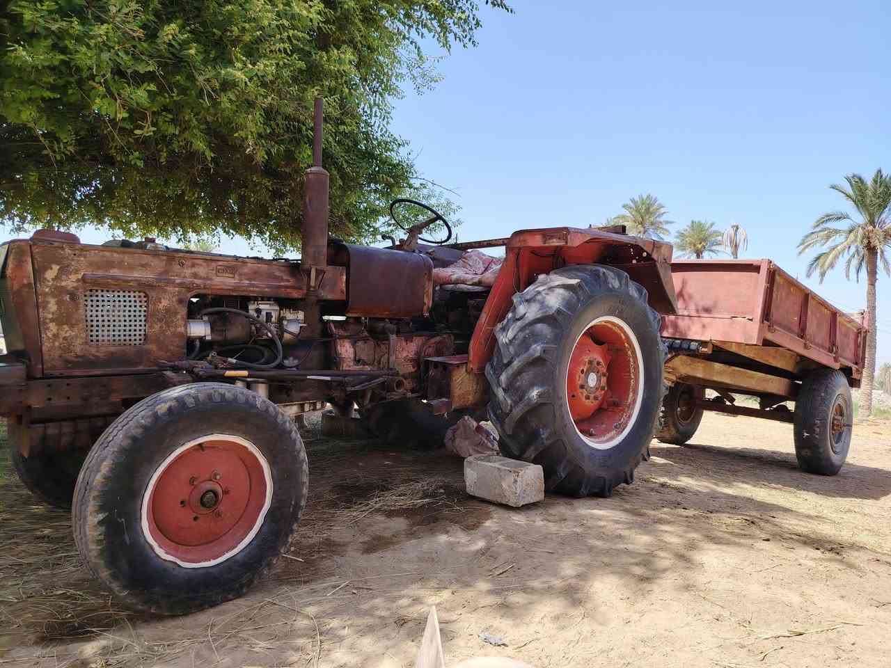 سلام عليكم مكينة عنتر البيع موديل 88مكينة بدون مداور جاهزة من كير وبم ومحرك وجهاز رفع وباور جديد وبريك مكينة نكرة سلف مع عربانة سكندرية جديد  السعر اربع ملاين وبيه مجال الشراي لاتصال على الرقم ***********مكان ديوانية غماس
