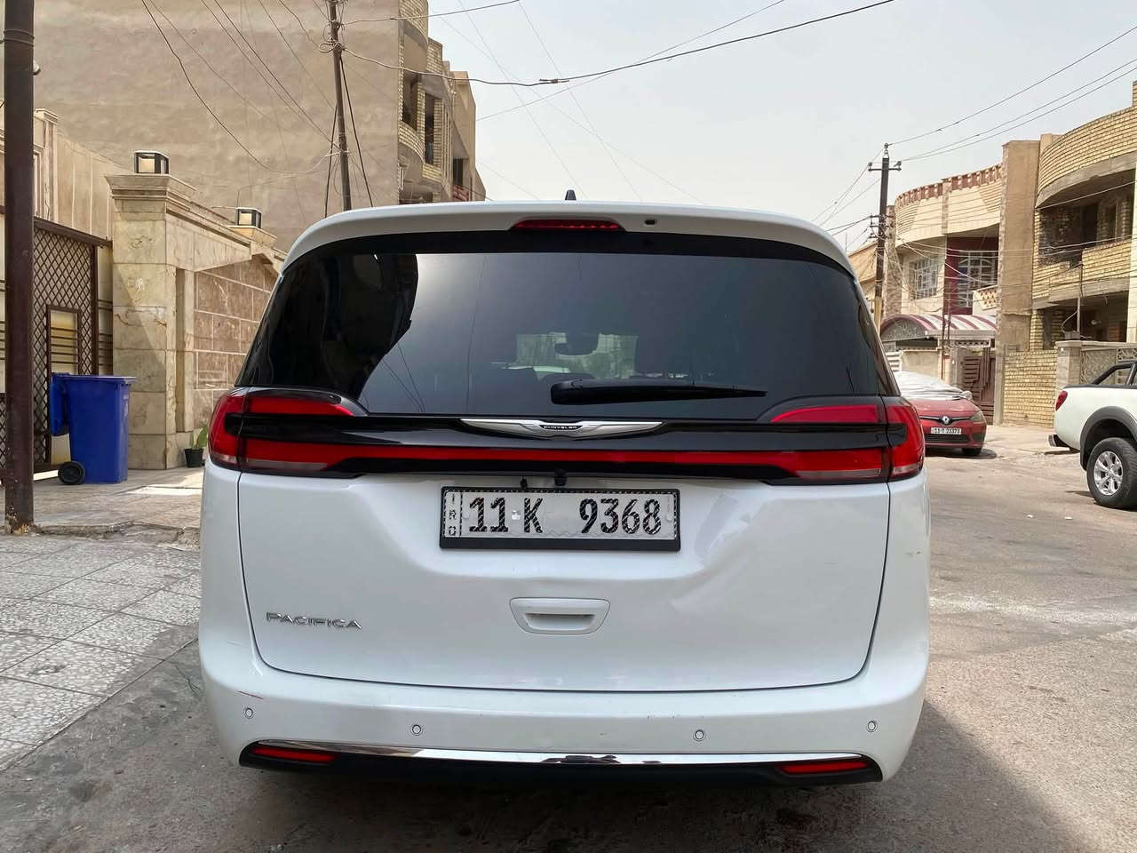 كلايسلر باسفيكا موديل 2026
وارد امريكي حادثها كصة البنيد فقط ومصبوغة بس الكصة باقي السيارة كفالة )

المواصفات...

بصمة تشغيل +تشغيل عن بعد

ابواب +جنطة كهرباء شفط

كامره خلفية .

كشنات جلد

رادار امامي خلفي جانبي

اشاير بلمري

لايت لد زنون

محرك ٣٦٠٠ 

كير ماوس

 

هواي مواصفات فول بدون فتحة سقف

 السياره سيارة كتاب شهداء مكاني بغداد الجديدة بيع فقط 

***********
السعر 240 قفل
