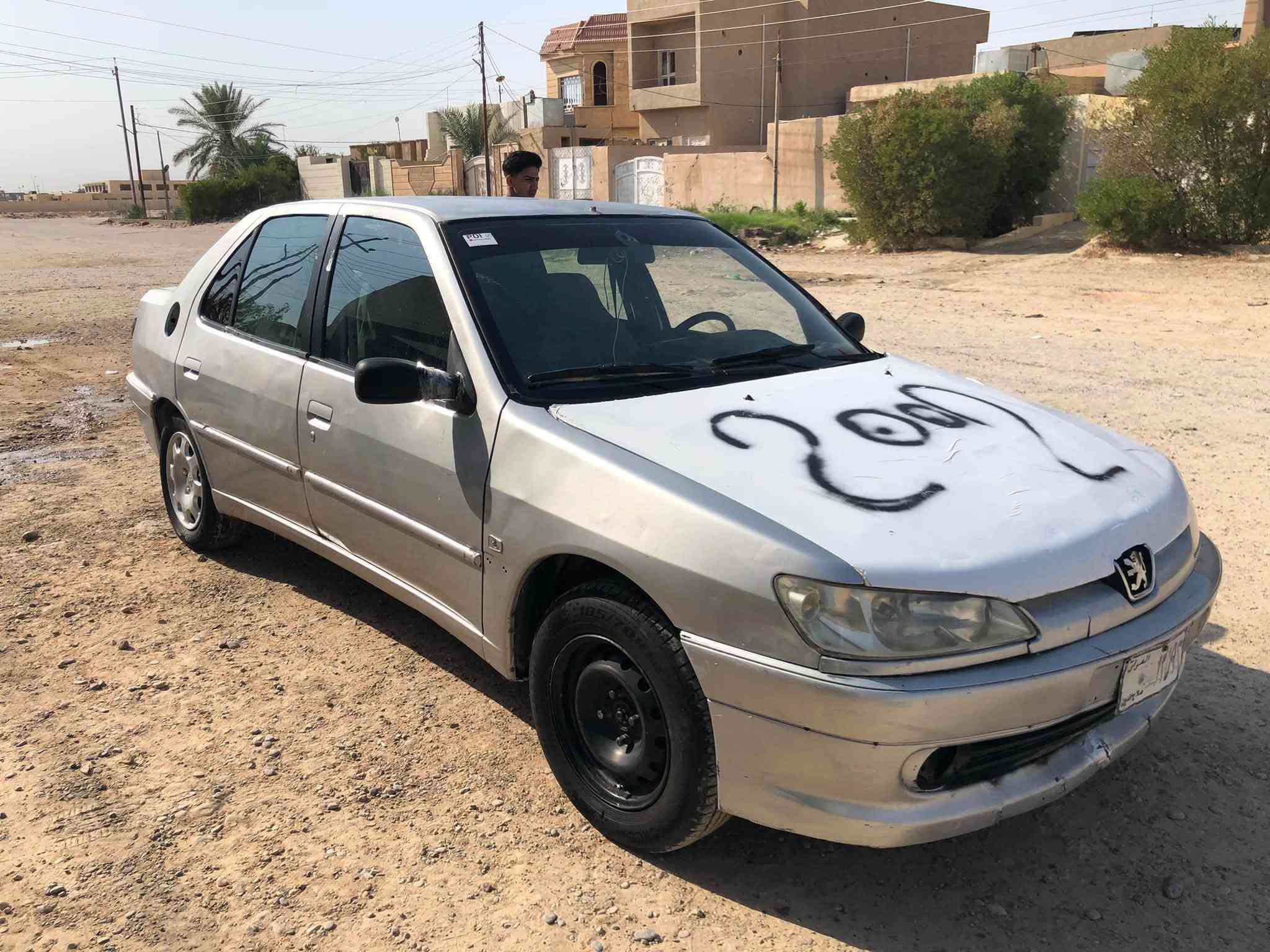 بيجو نواب ضباط ٢٠٠٢
كير محرك صدر تخم تاير شرط
السياره جاهزه 
مكاني تكريت 
السعر ٣٠ بيها مجال

***********
