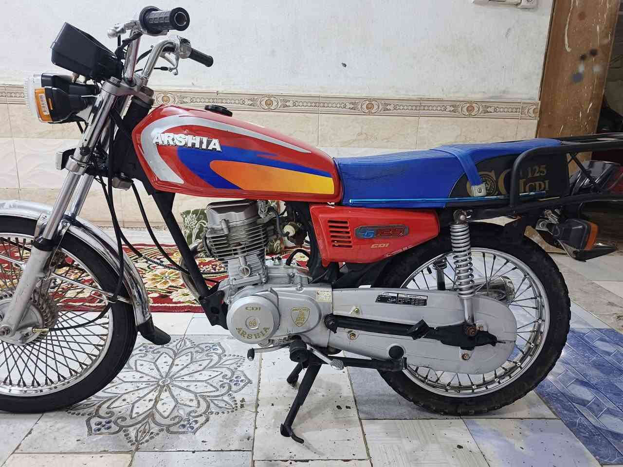 السلام عليكم دراجه اربع كير ارشا مديل19 دراجه حلوه نضيفه اوراق اصولي السعر550 مكاني كوت ازويرجات الرقم***********
