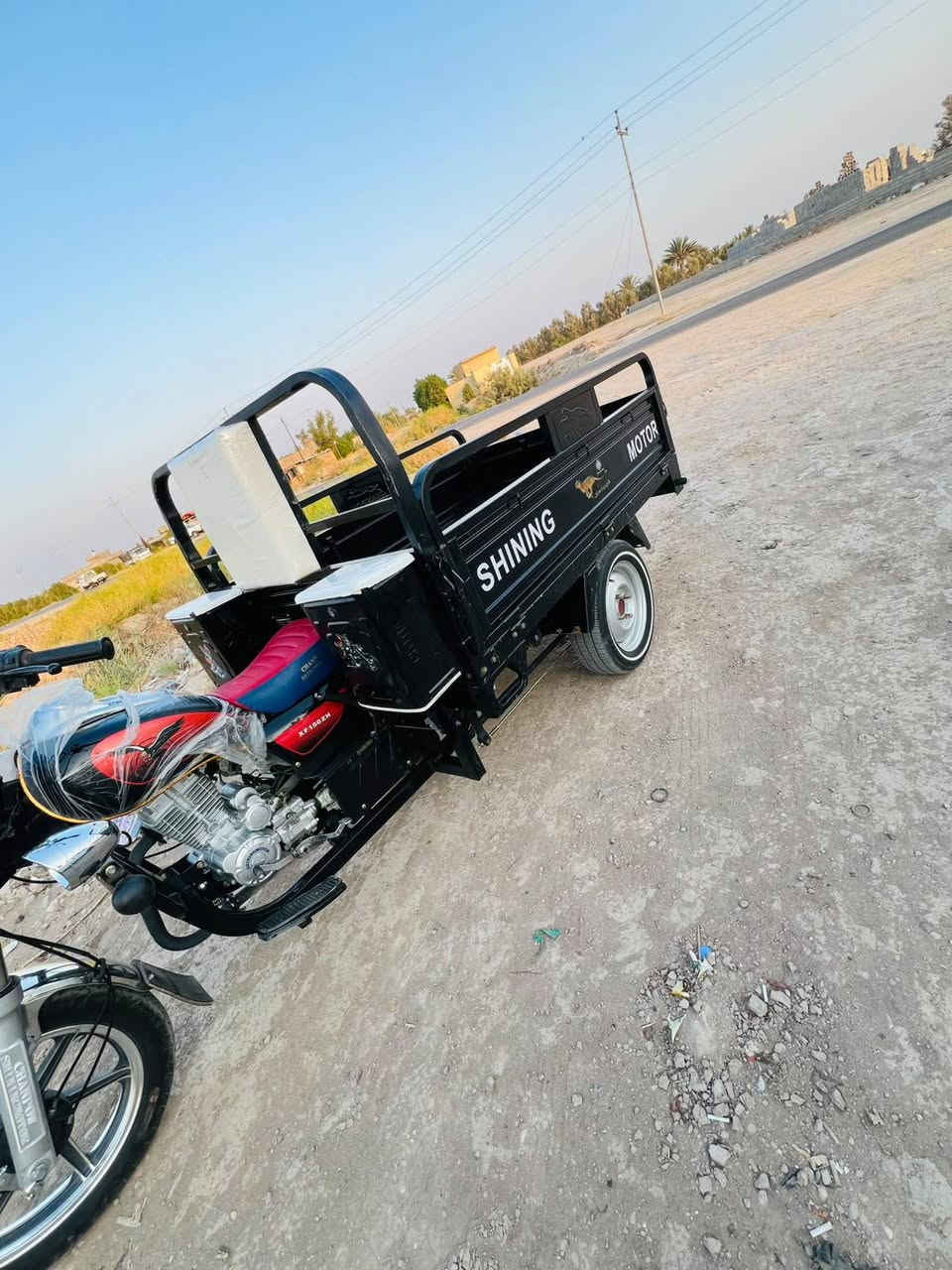 ستوته لبيع صاله شهرين من طالع من وكيل بلال وراق صولي شرط ترقيم مكان جبله الرقم ***********
