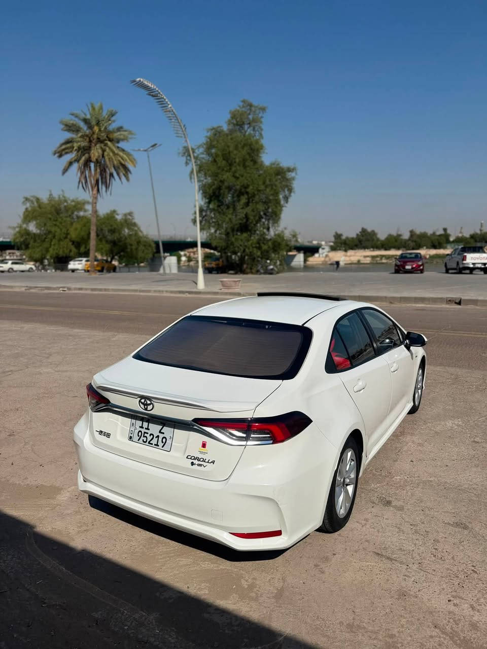تيوتا كورلا هايبرد/بانزين تجميع الصين
موديل 2025 محرك 1800 

الشكل الخليجي

عداد المسافه 26 الف كيلو متر 

المواصفات فول كشن كهرباء + داخل احمر + جنح خلفي 

رقم بغداد الجديد

ملاحطه السياره بيها تكحيل بسيطه موضح بلصوره و رصعه

مكان السياره الكاظميه

للتواصل ***********
