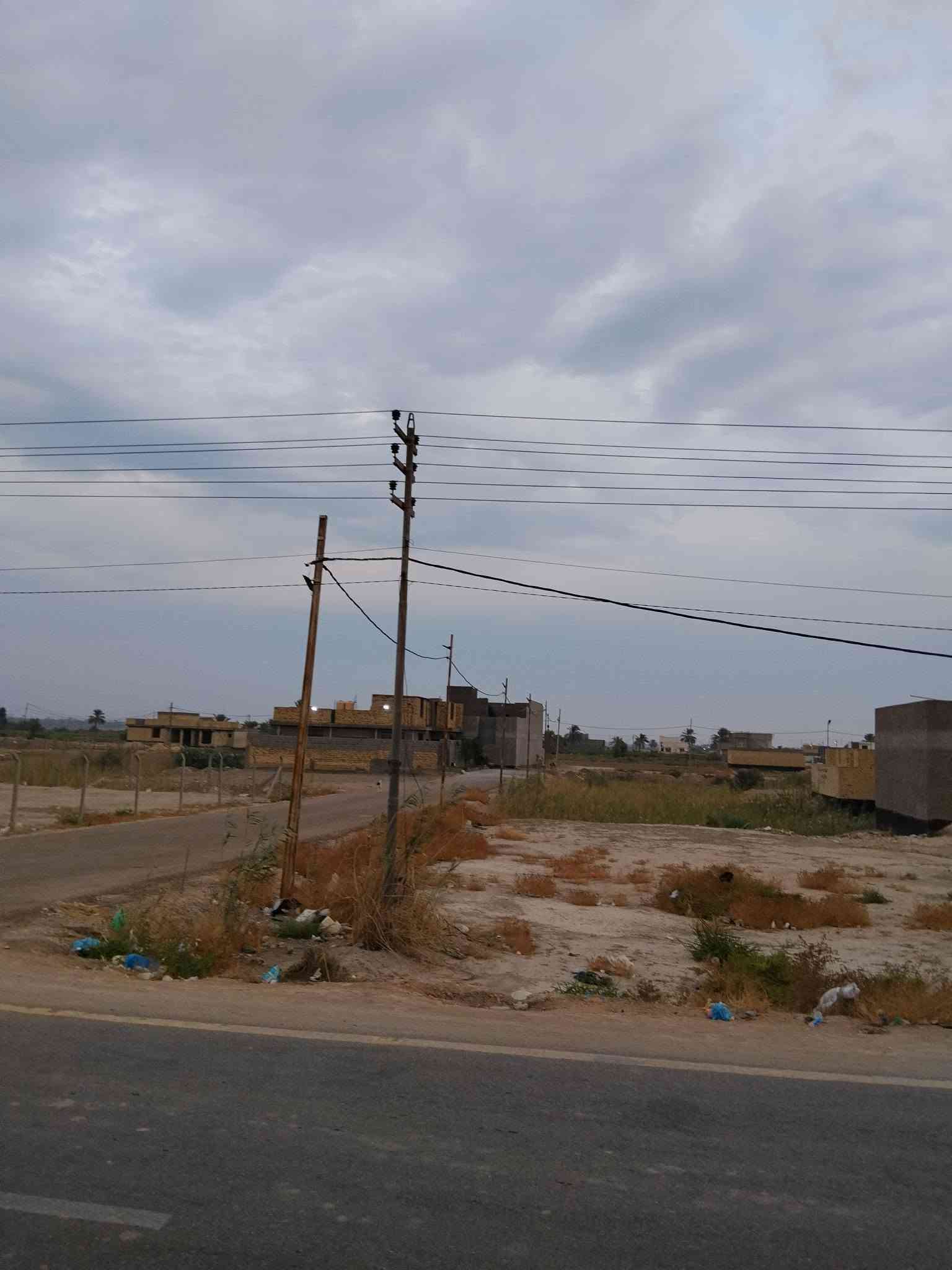 الفندبه مدخل الحله • ٦٠٠م • ركن تجاري
